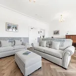 Location, Views, Parking Bowness-on-Windermere