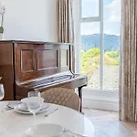 Location, Views, Parking * Bowness-on-Windermere