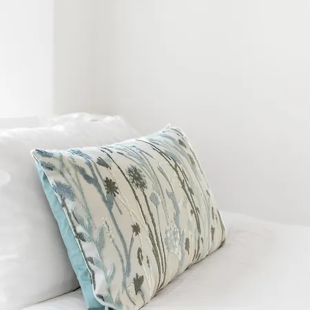 Location, Views, Parking * Bowness-on-Windermere