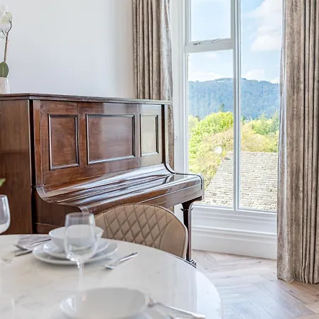 Location, Views, Parking * Bowness-on-Windermere